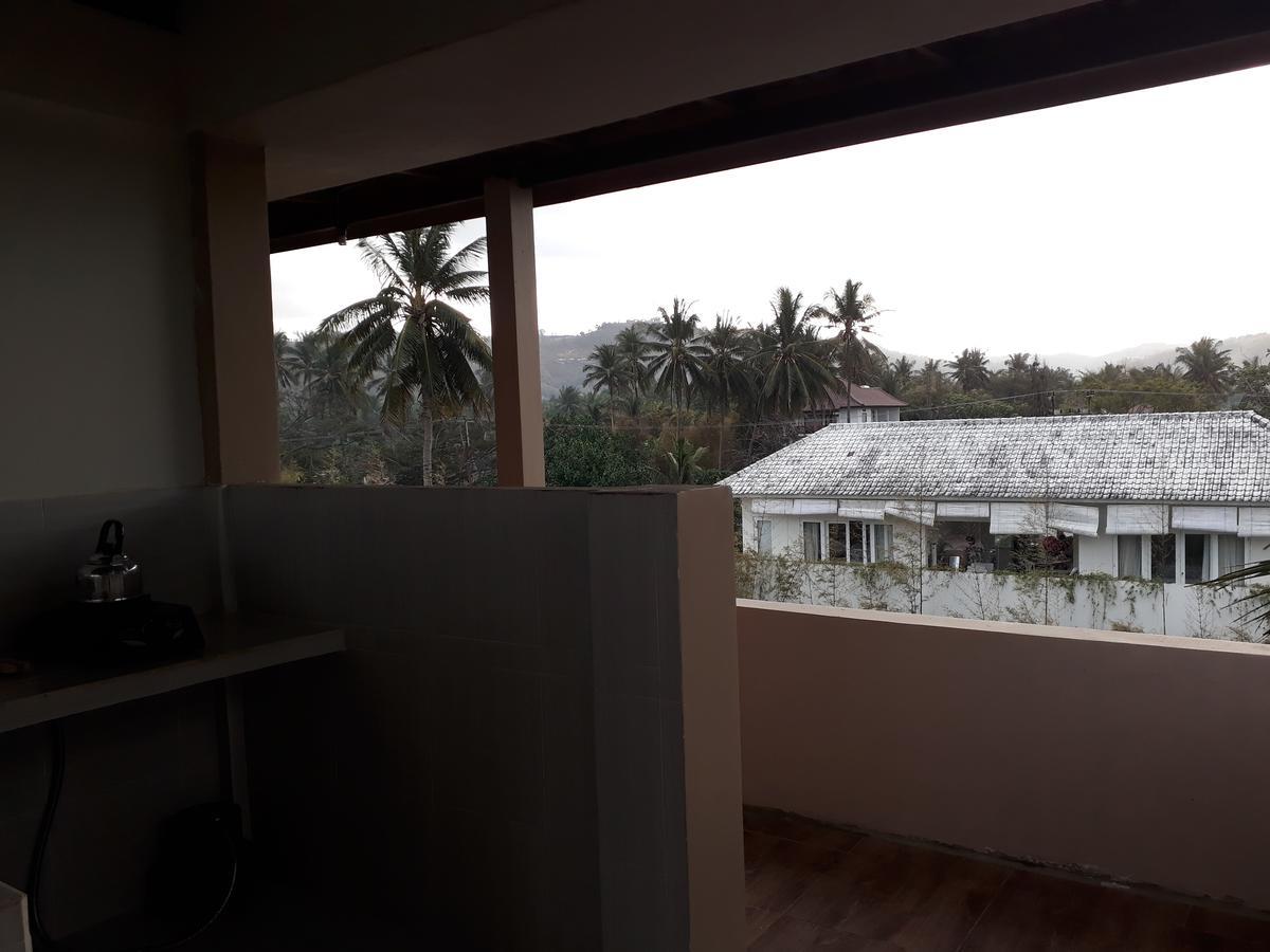 Kuta Bay Homestay Bagian luar foto