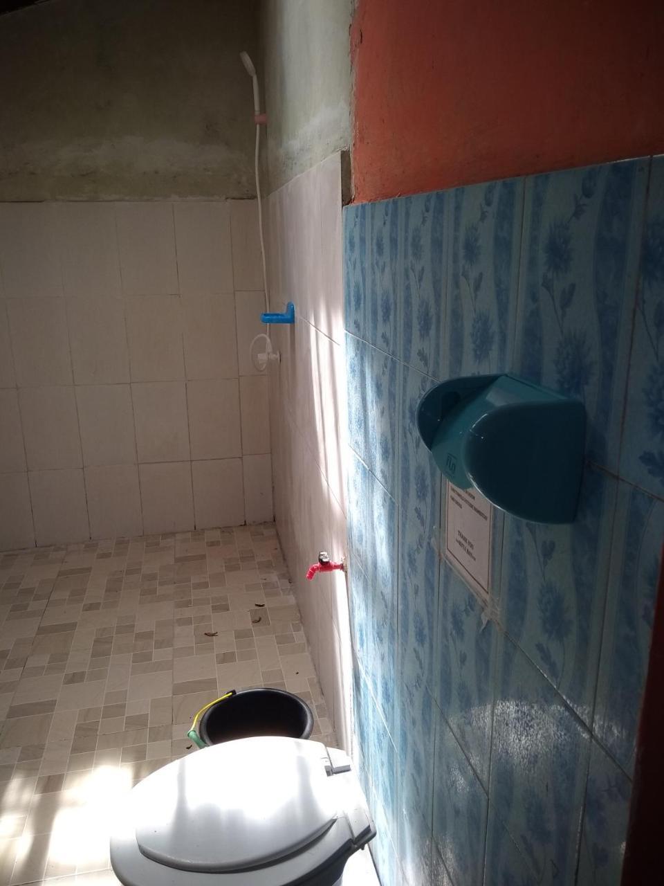Kuta Bay Homestay Bagian luar foto